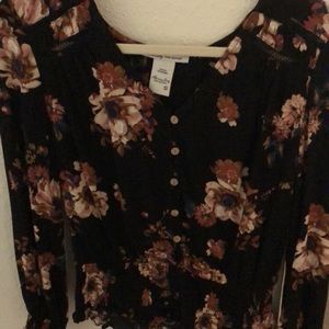 American rag floral blouse